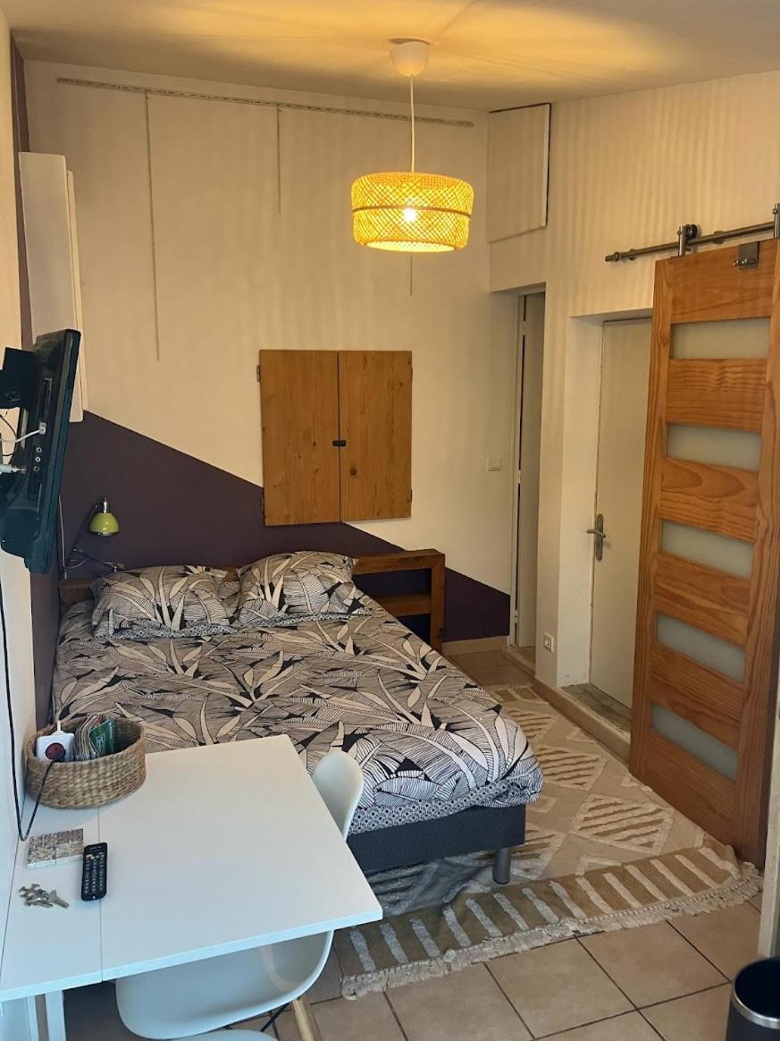 Le Nid Castries - Charmant Logement Complet Et Equipe Centre Castries Proche Montpellier Luaran gambar