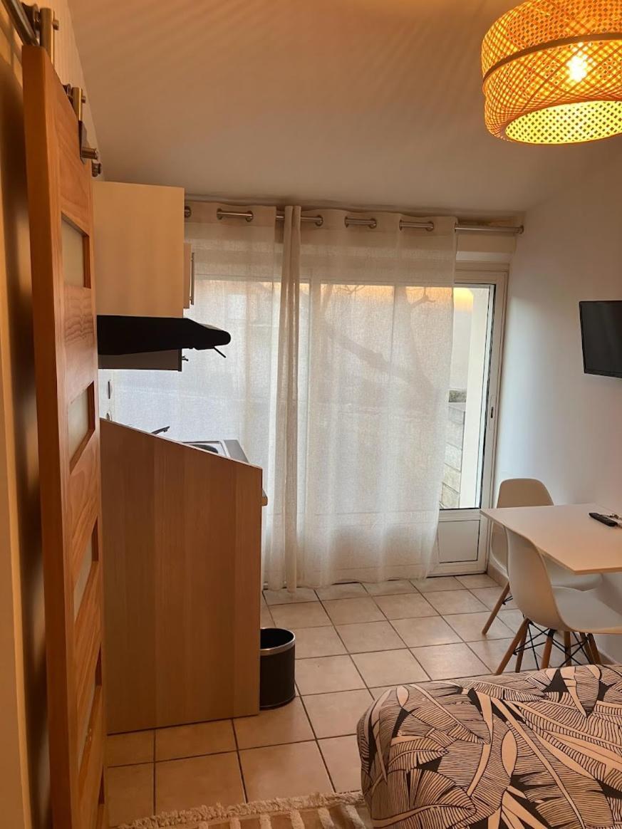 Le Nid Castries - Charmant Logement Complet Et Equipe Centre Castries Proche Montpellier Luaran gambar